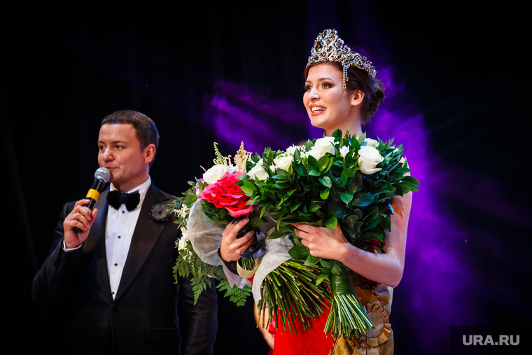    Никитчук на награждении «Мисс Екатеринбург» в 2014 году