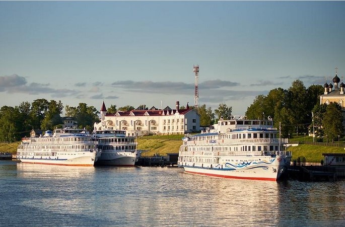 Ах, белый теплоход!