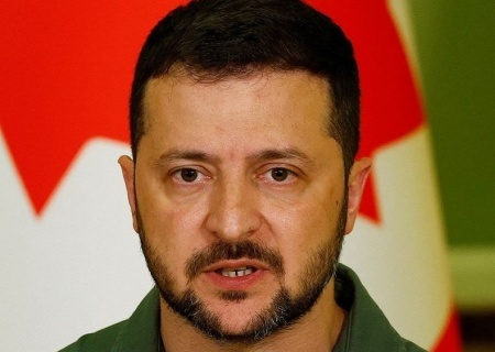    Зеленский придумал новый план вооружённого конфликта и задумал вернуть на Украину 7,5 млн беженцев