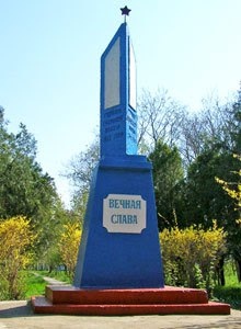 Одна из главных достопримечательностей села памятник героям гражданской и Великой Отечественной войн