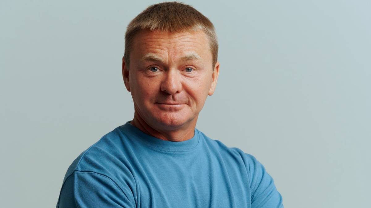    Владимир Сычев признается, что и сам попадал в сложную жизненную ситуацию и этот опыт помогает ему теперь в актерской профессии / Фото: Личный архив