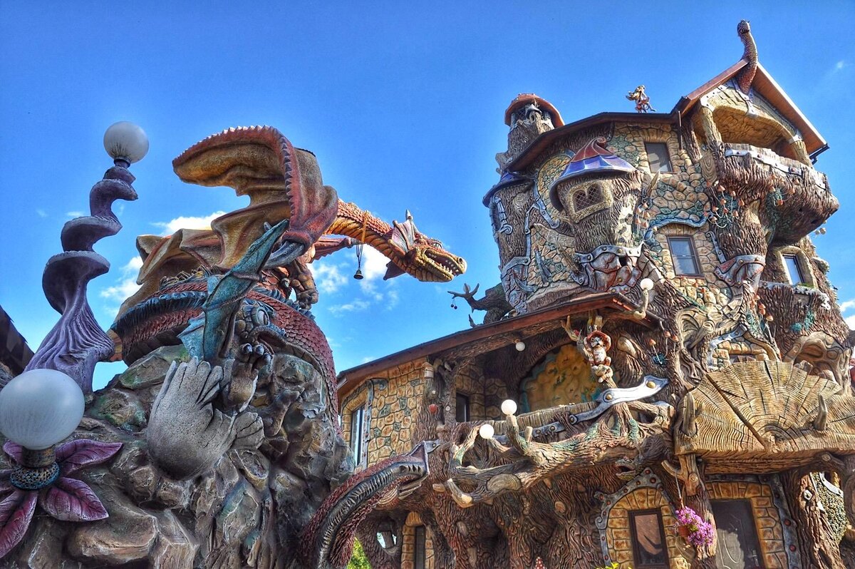 Сказочное подворье Вихляндия. Фото: официальная группа усадьбы ВКонтакте