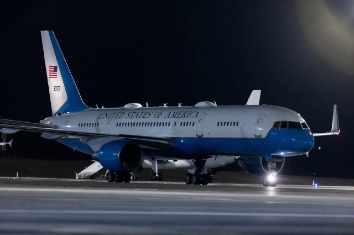    Два человека погибли при взрыве покрышки у Boeing 757 в аэропорту Атланты