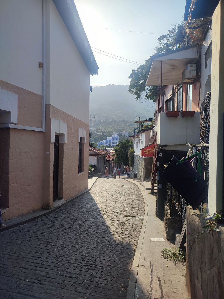 Центральная улочка Гурзуфа