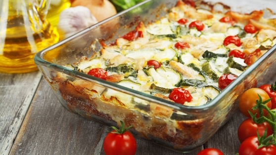    30 минут на кухне: запеченные цуккини с помидорами и сыром Андрей Соколов