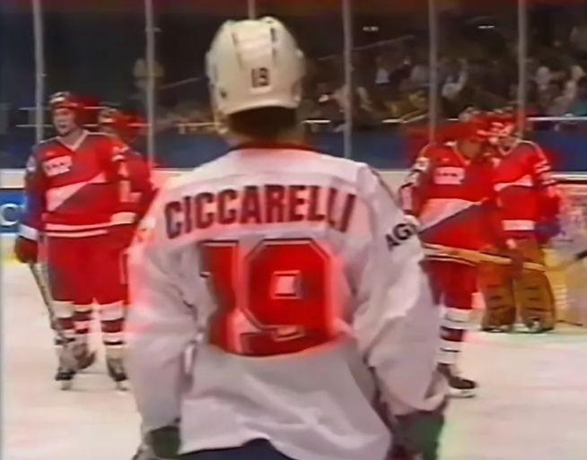 Фото с яндекс.картинки (ЧМ-87. Фрагмент второй встречи СССР - Канада)