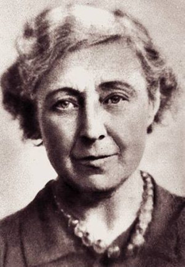 Из свободных источников сети Интернет М.И. Цветаева 1941 год