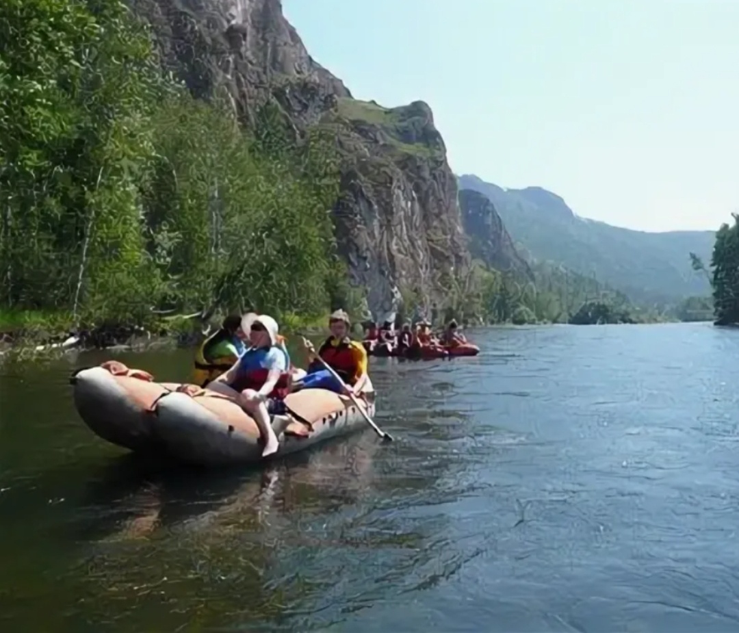 Сплав по белому июсу. Сплав по белому июсу. Сплав по белому июсу хакасия. Сплав по июсу в хакасии. Сплав по белому июсу хакасия.
