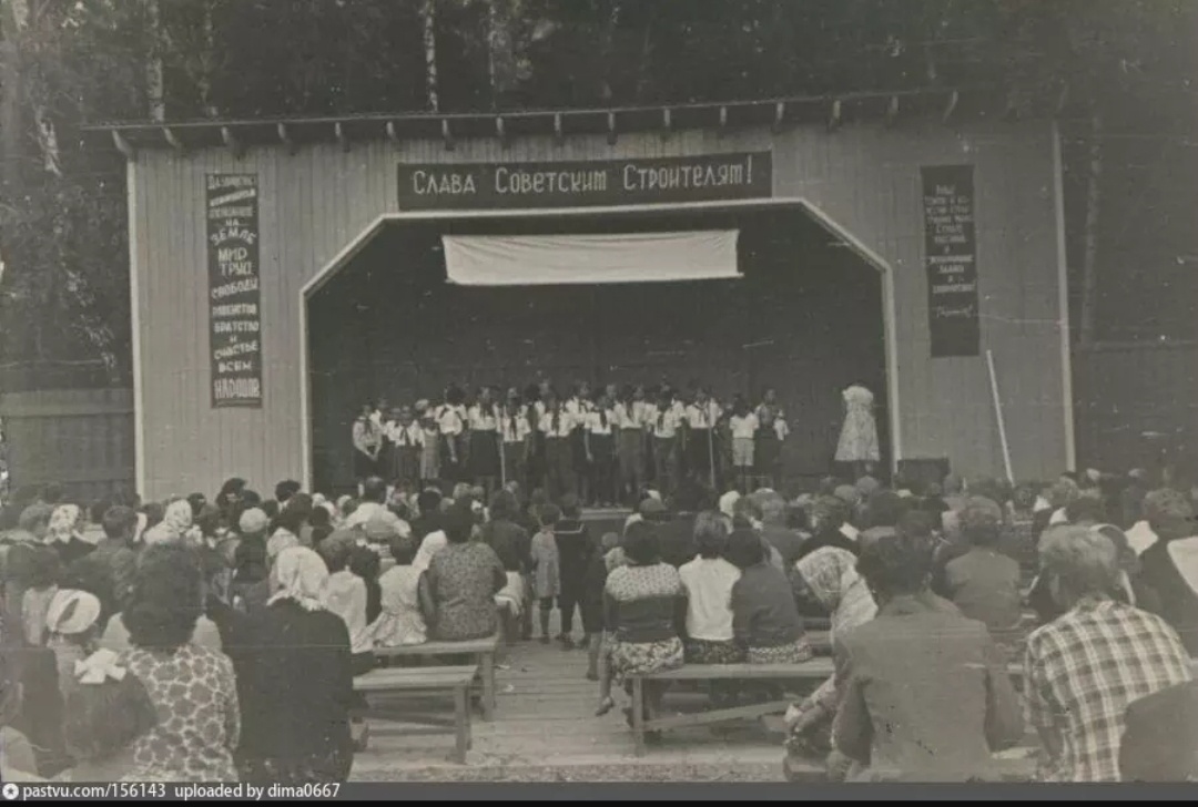 летний кинотеатр любого городка