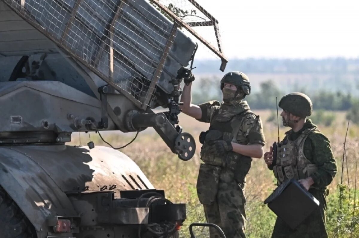    Марочко: ВС РФ ударили по замаскированному складу ВСУ в Ямполе ДНР