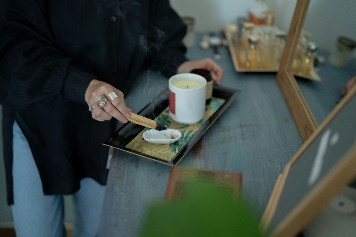 Даже в рациональном мире пользуются популярностью эзотерические практики