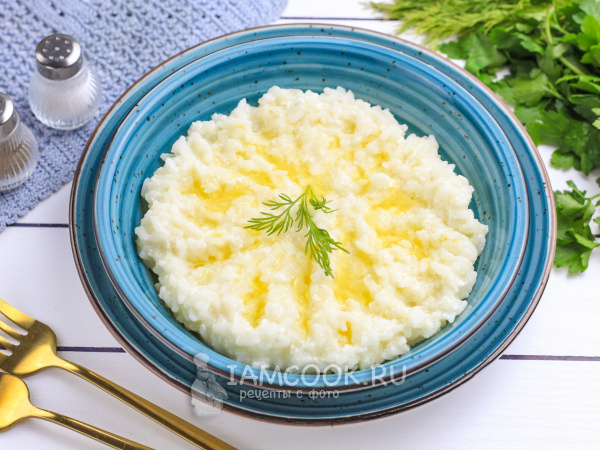 Как сделать простую рисовую кашу вкуснее и питательнее