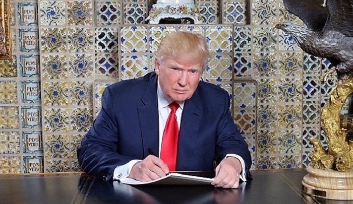    Трамп анонсировал иллюстрированную книгу для «настоящих патриотов»