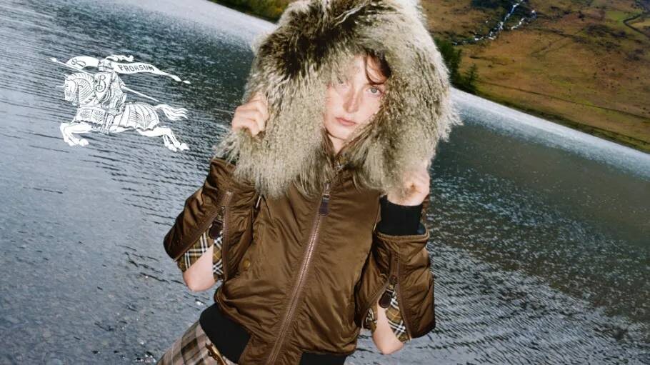    Дочери Фиби Файло и Кейт Мосс снялись в кампании Burberry (фото 3)