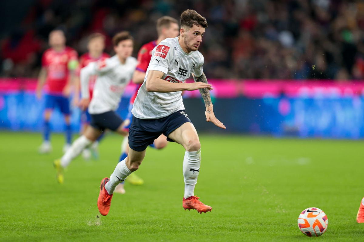 Изображение авзято с просторов Интернета. Владимир Писарский. 