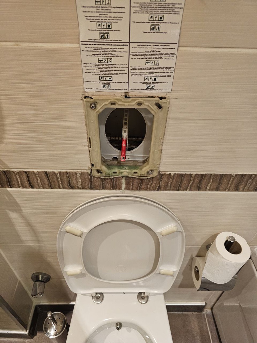 Номер в пятизвездочном отеле Bellis Deluxe Hotel 