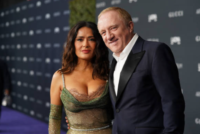 Сальма хайек. Сальма хайек. Салма хайек с мужем 2022. Сальма хайек догма. Хайек жена.