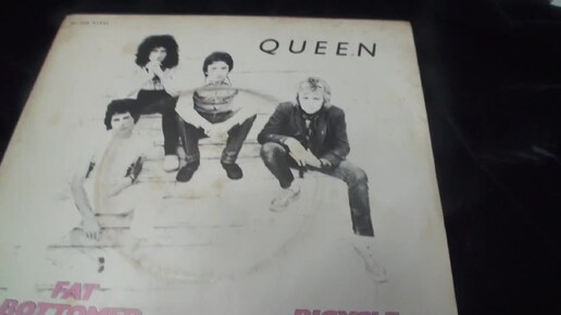 0047 Queen Bicycle Race - Fat Bottomed Girls 7 single France (Version 2)