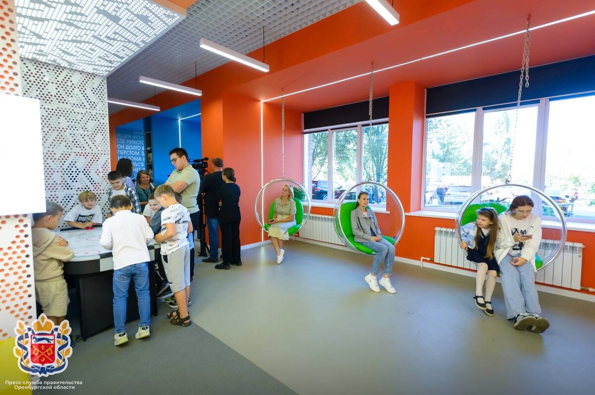  📷    В Бузулуке открыли Центральную детскую библиотеку «Город Маршака» после модернизации Кристина Просвиркина