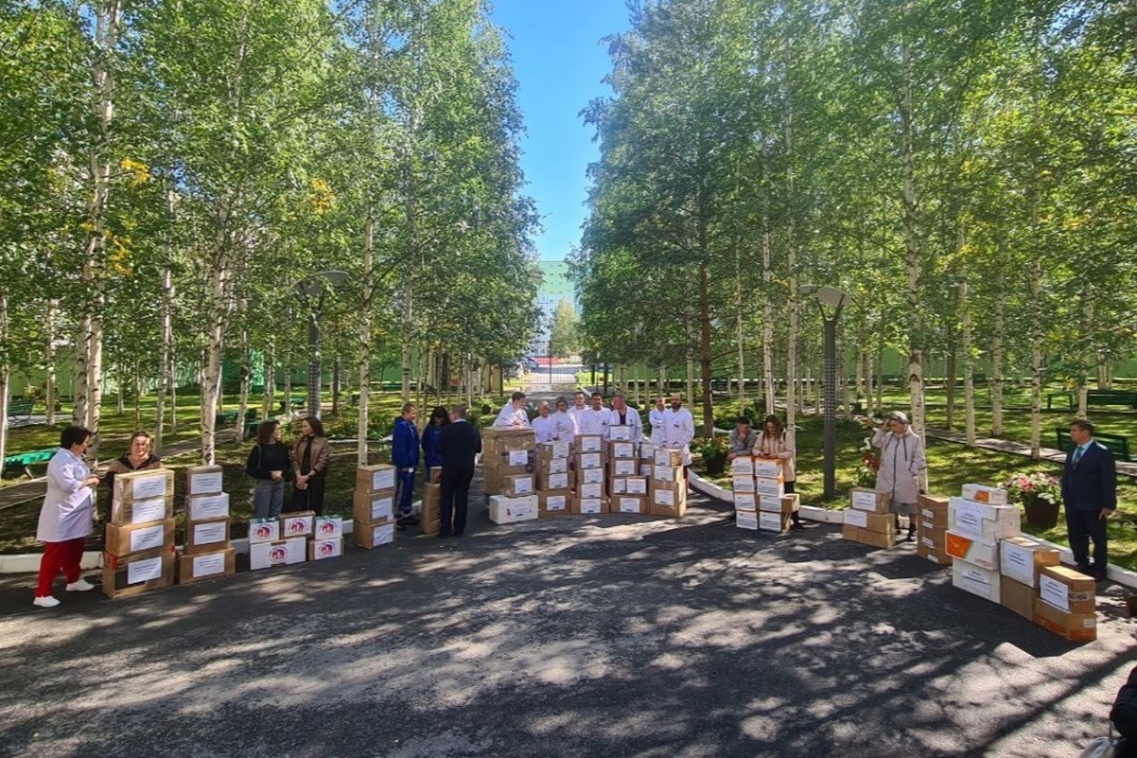    Медики Нижневартовска собрали гуманитарную помощь новым регионам РФ