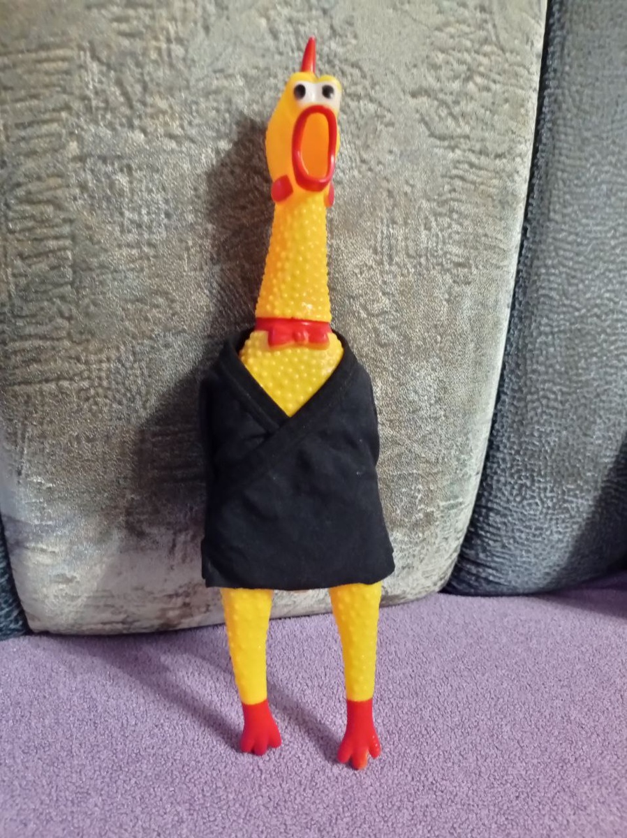 Представляете, даже костюм купил