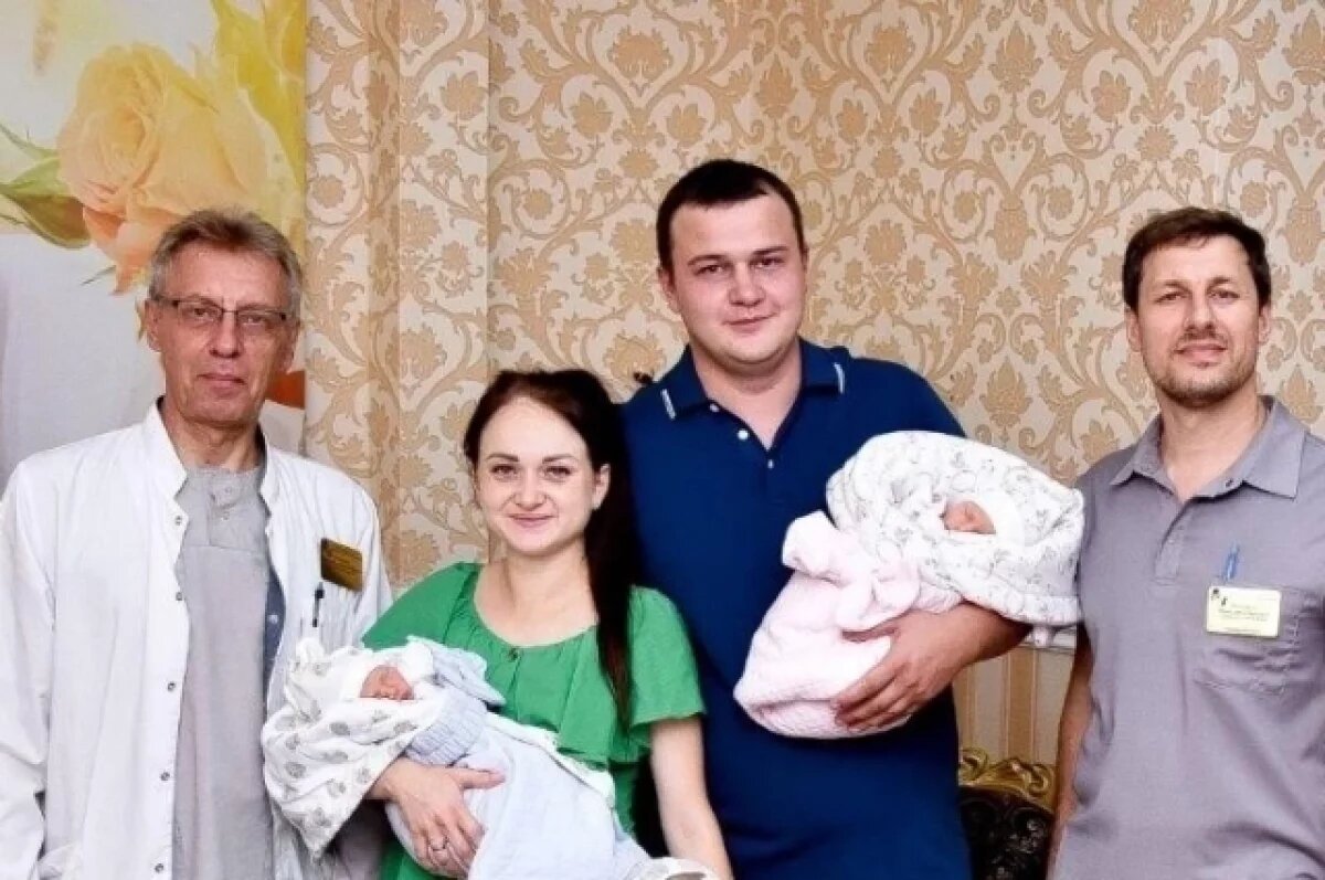    В Липецком областном перинатальном центре родилась «королевская двойня»