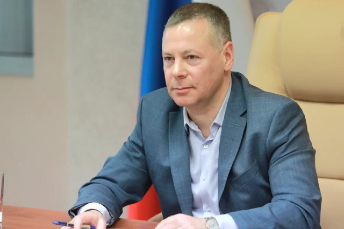    Евраев рассказал президенту о готовности к строительству третьего моста