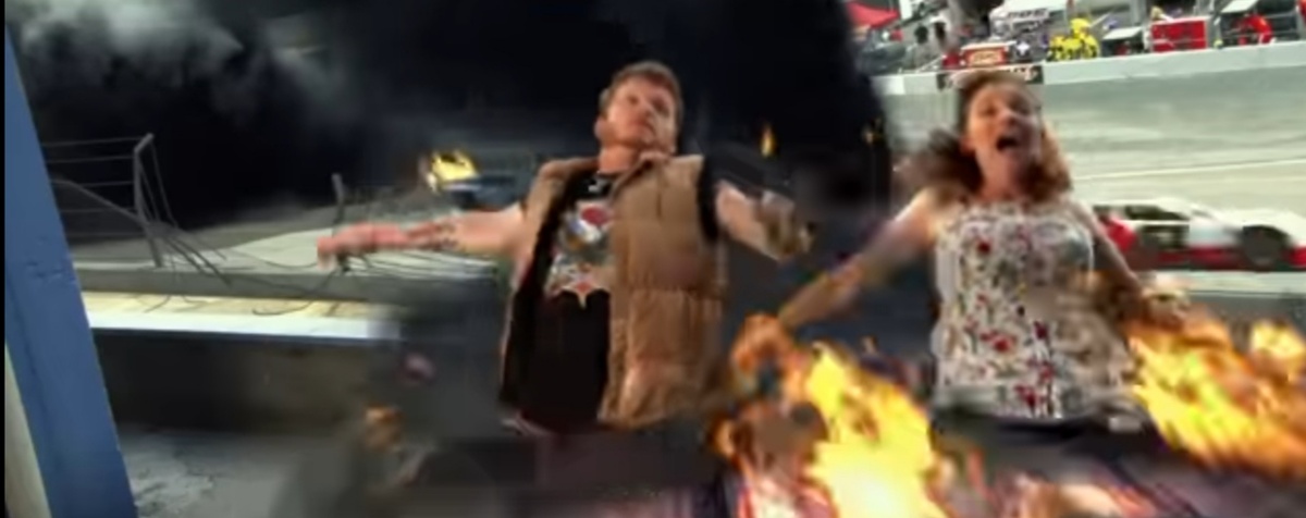 1. Одна авария на гоночном треке приводит к таким последствиям. Взрывы, летающий двигатель, колеса головы сносят, ломается перекрытие прям не авария а конец света не хватает только извержения вулкана или метеорита. Видимо опять перотехнике слишком много закупили.