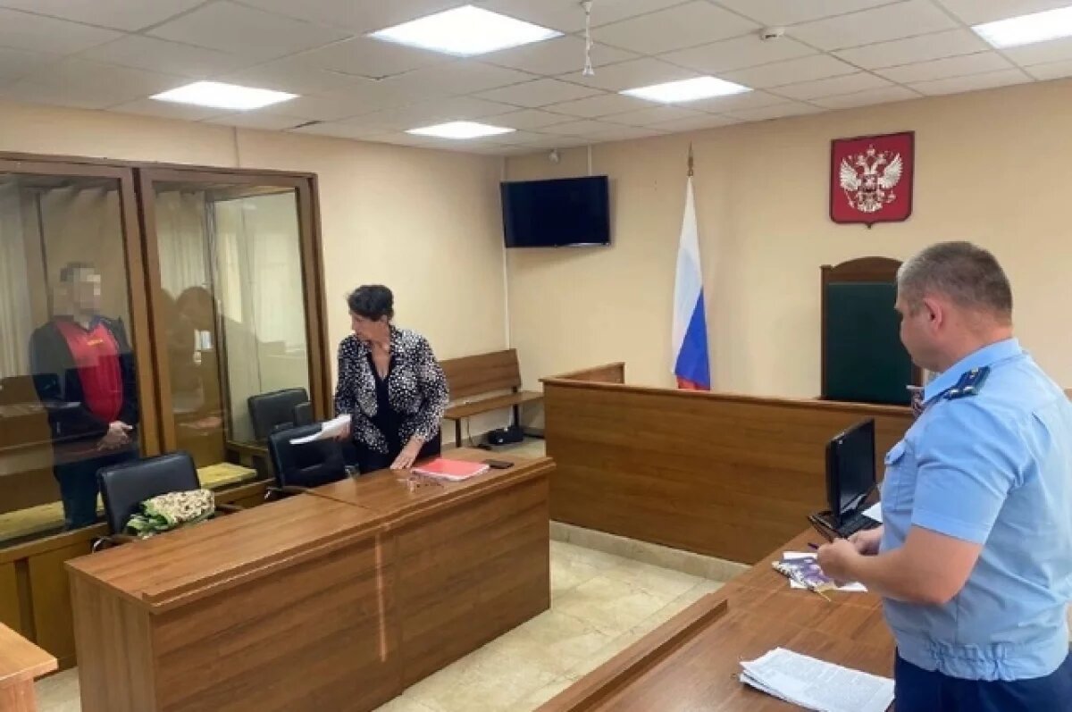    Наркомана, убившего свою мать, приговорили к восьми годам колонии
