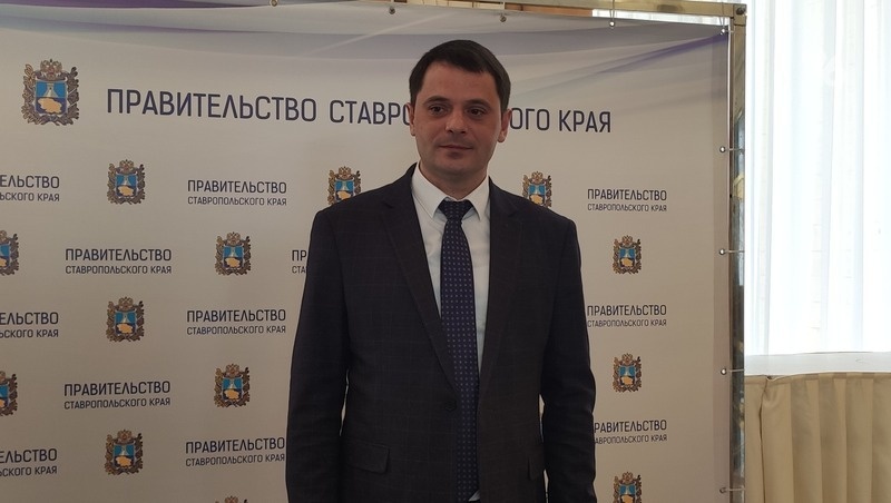    Замглавы миндора Ставрополья Денис Янаков Фото: Алёна Шафранова / / ИА «Победа26»
