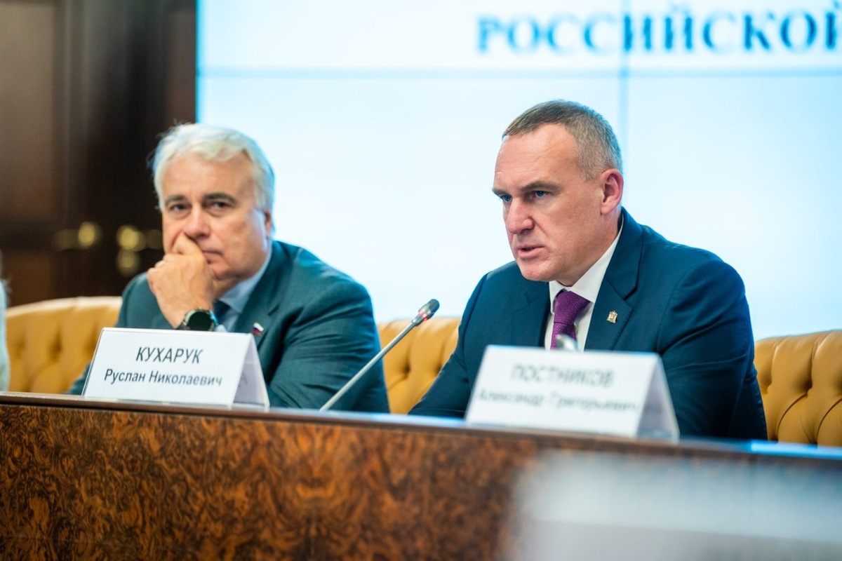    Руслан Кухарук озвучил предложения по развитию геологоразведки для увеличения объемов добычи нефти