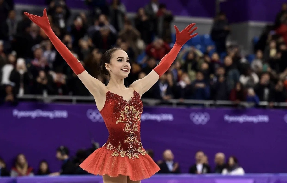 Алина Загитова 