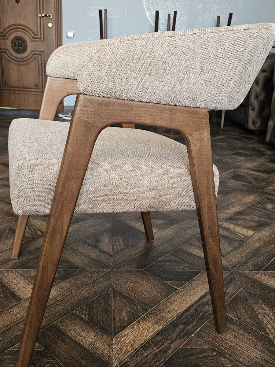 Стулья "Comfortable" из массива дерева