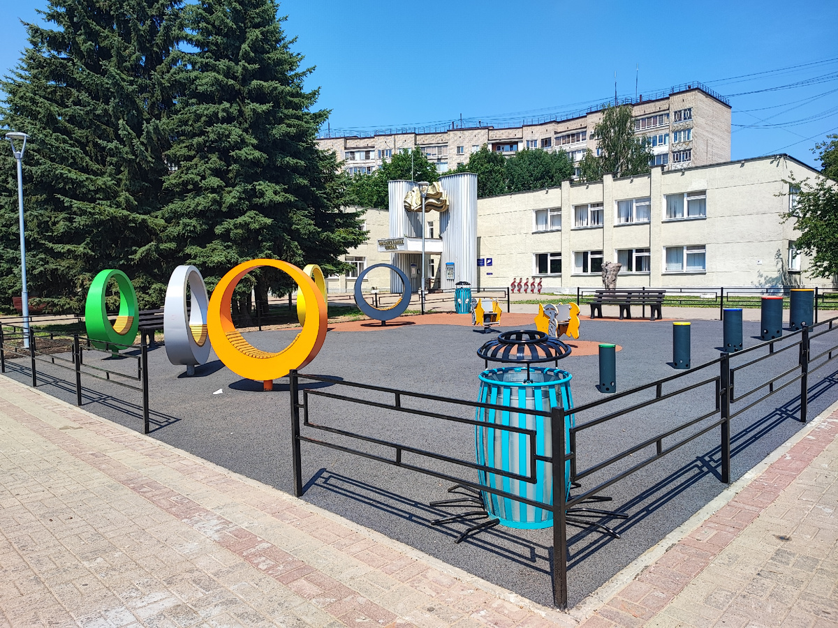 детская площадка на Энгельса