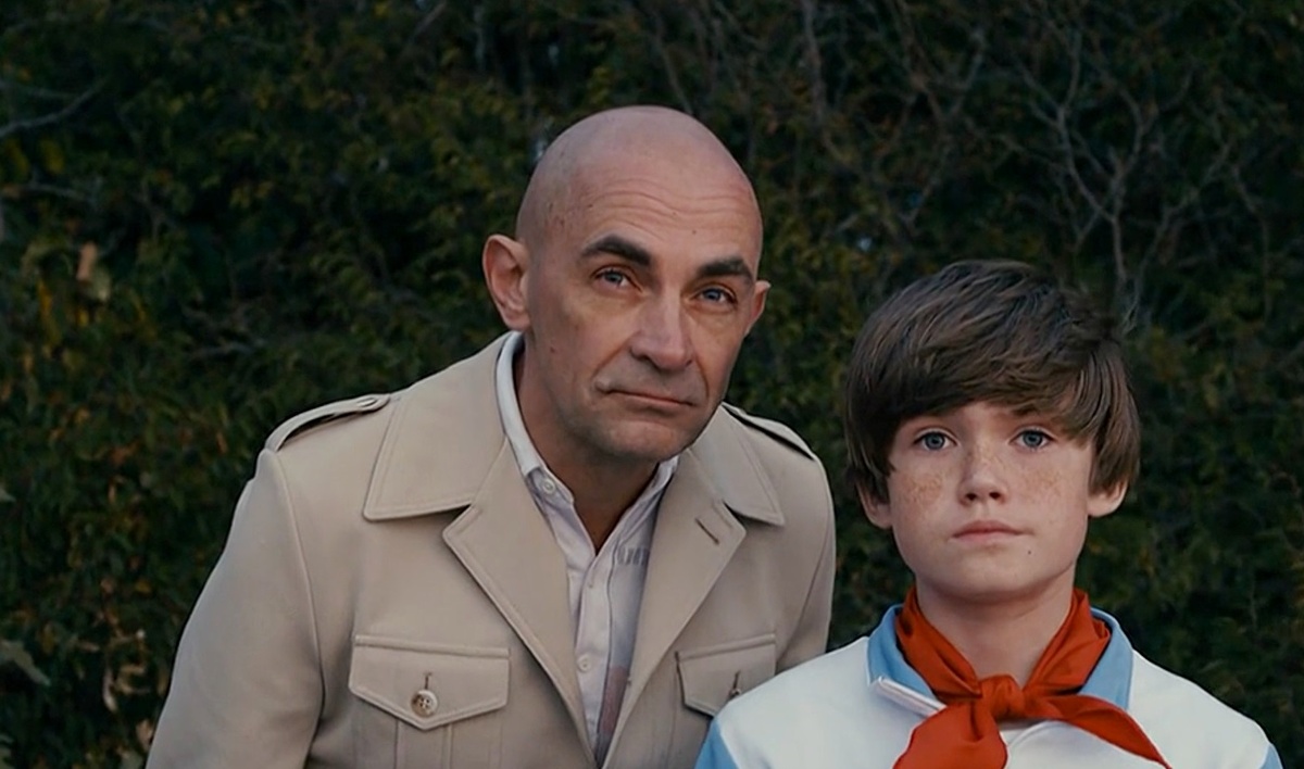 "Хор". 2019 г. Кадры из сериала (источник фото: https://www.kino-teatr.ru/kino/movie/ros/125528/foto/i9/868741/)