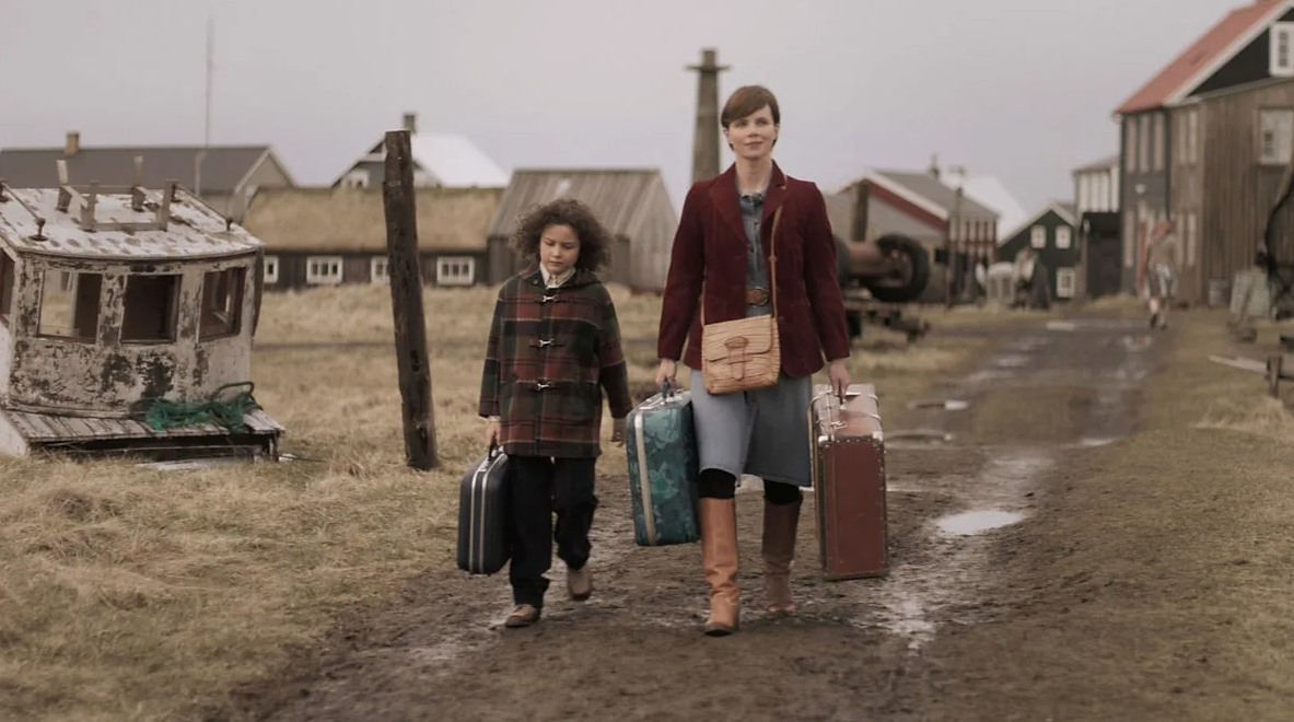 Кадр из сериала "Тайна острова Флатей"