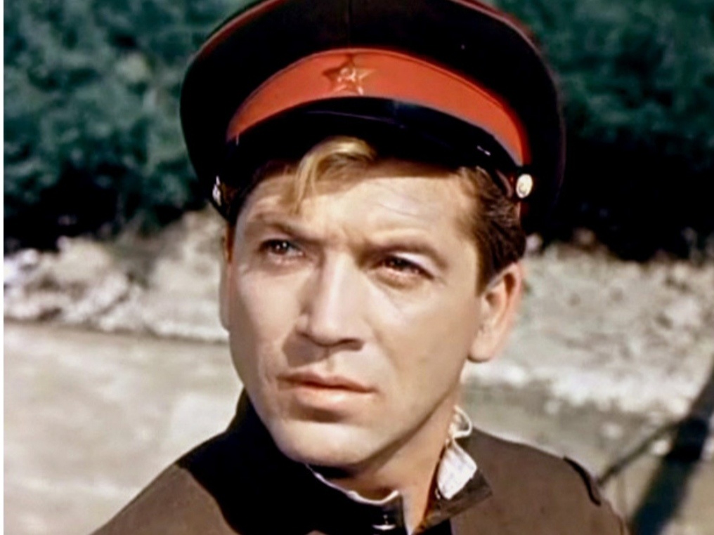 Валентин Зубков в фильме "Над Тиссой"