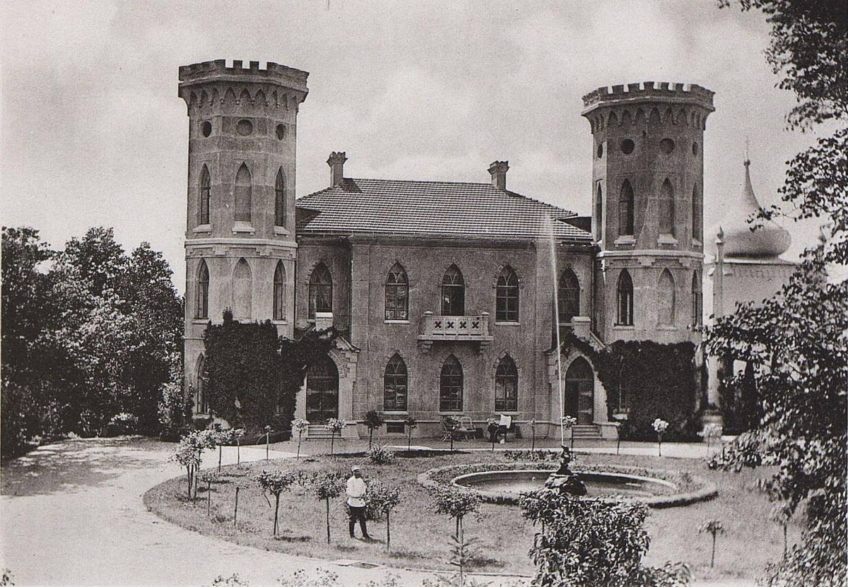 Это фото было взято из открытых источников Яндекс картинки