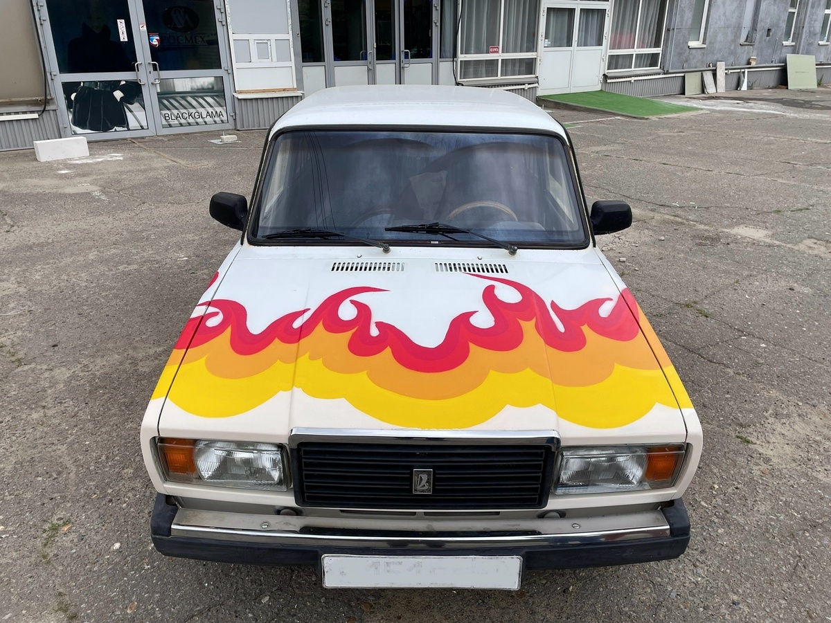 Итоговый результат росписи автомобиля ВАЗ-2107 №3 /// Ⓒ Andrey Krass