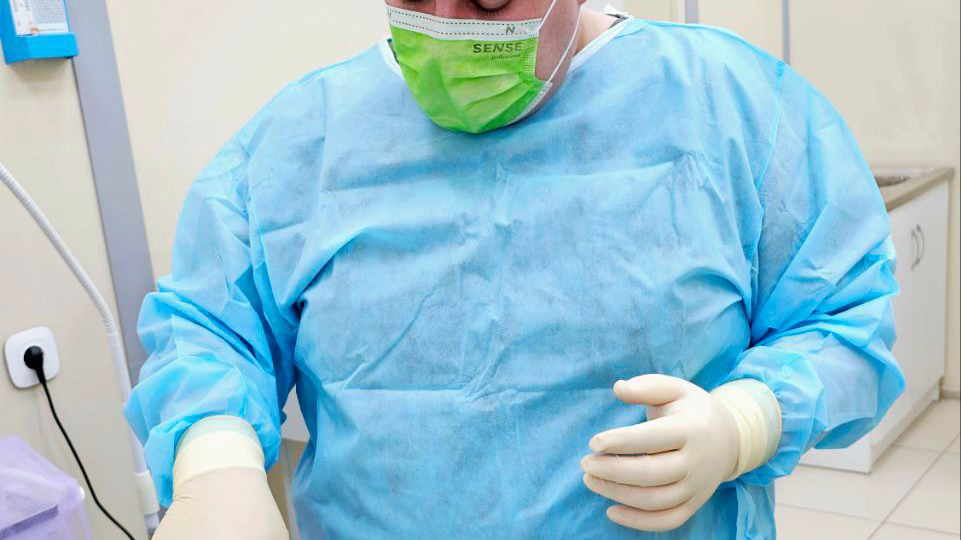 Сосудистый хирург рассказал чем опасен атеросклероз и почему жареный бекон лучше сладостей