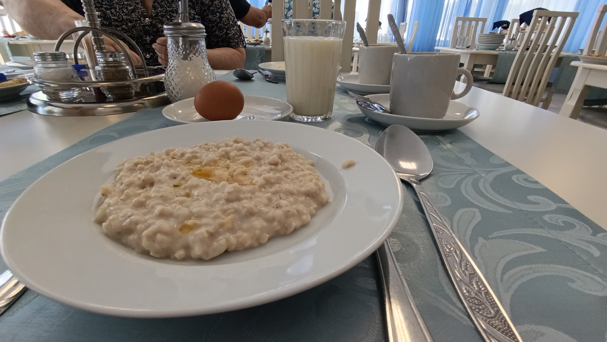 Санаторская столовая.