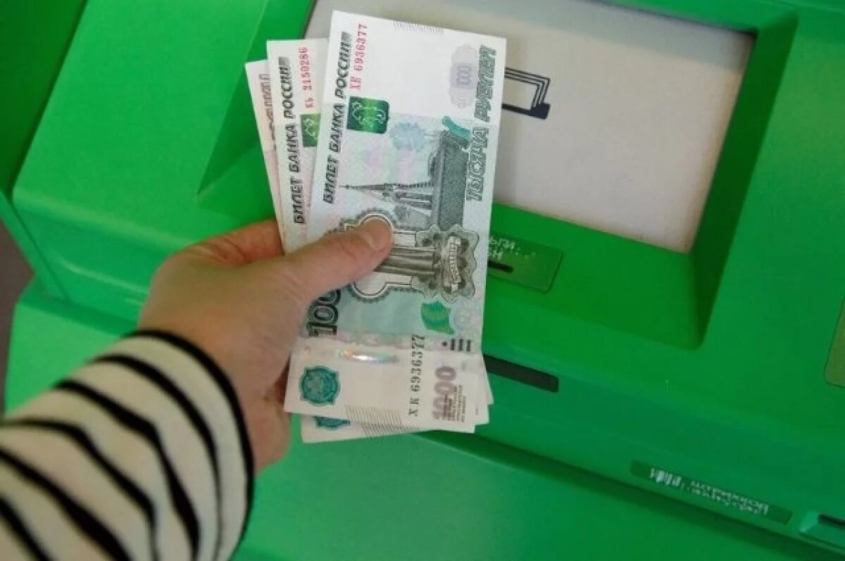   Объем средств на счетах уральцев в Сбербанке растет рекордными темпами