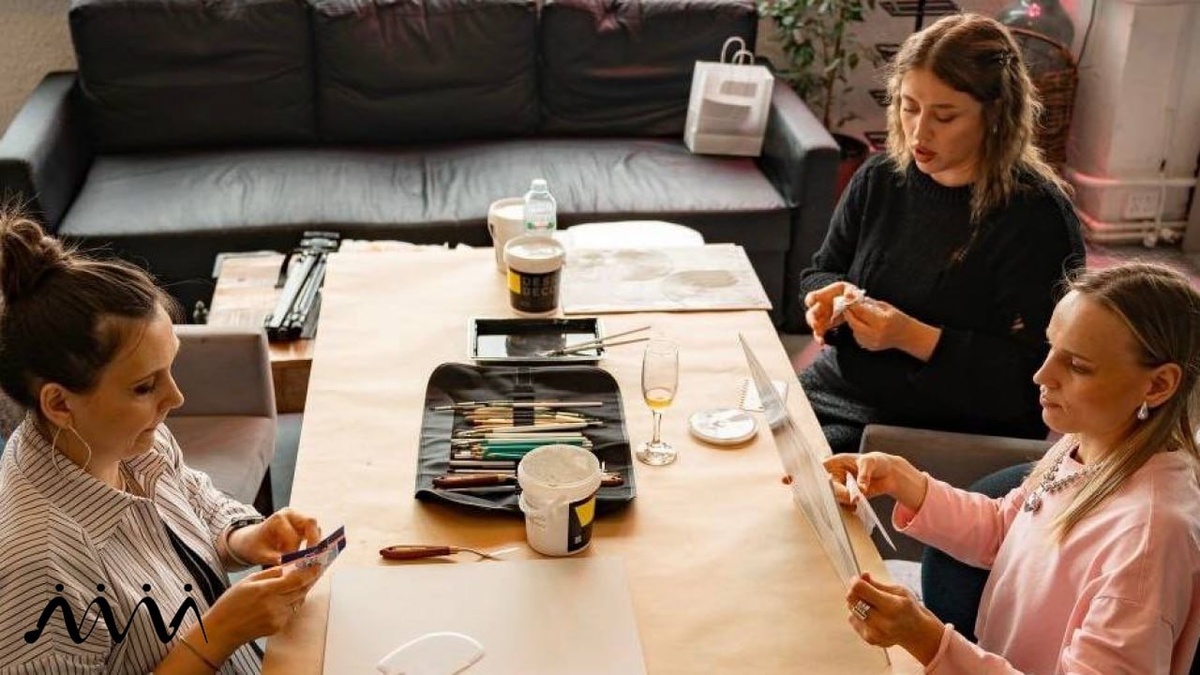 Команда, работающая над проектом "Путешествуй с Русовичком"