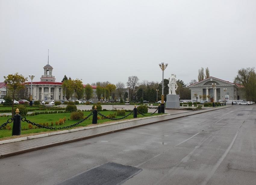 Площадь Ленина в Волгодонске 