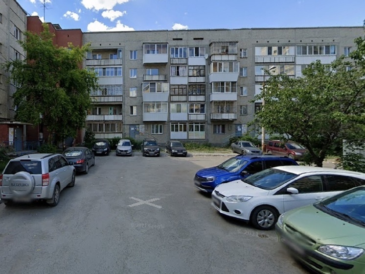     Драка произошла во дворе дома № 5 на улице Конотопской / фото: google.ru/maps