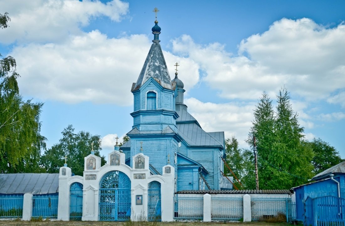 Храм Архангела Михаила в с. Малые Ясырки