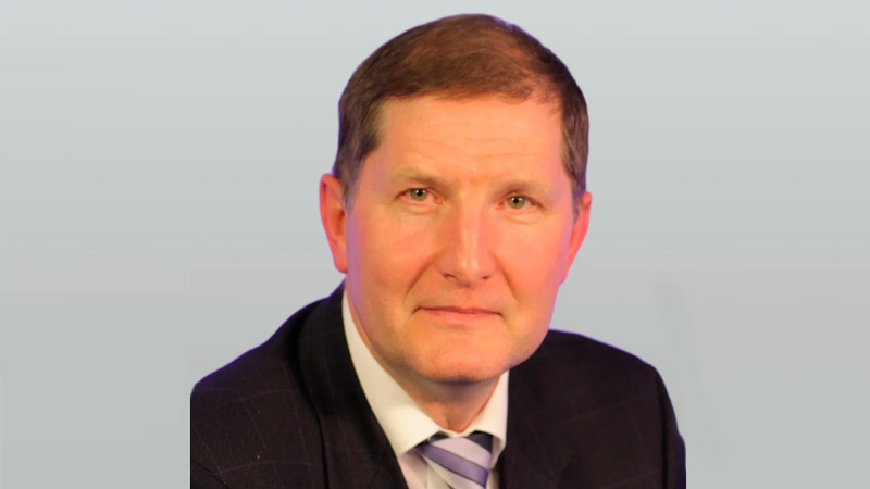 Павел Николаевич Власов, профессор кафедры нервных болезней лечебного факультета Московского государственного медико-стоматологического университета им. Евдокимова, член Европейской академии эпилепсии