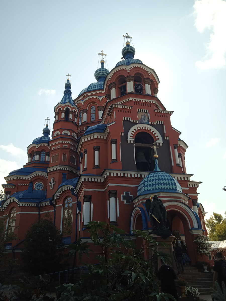 Казанская церковь.