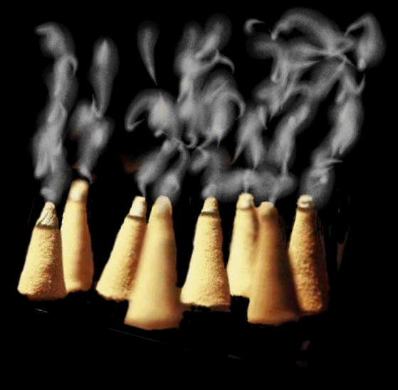 Аромат благовоний настроит на денежный лад! Ладьте с деньгами! 