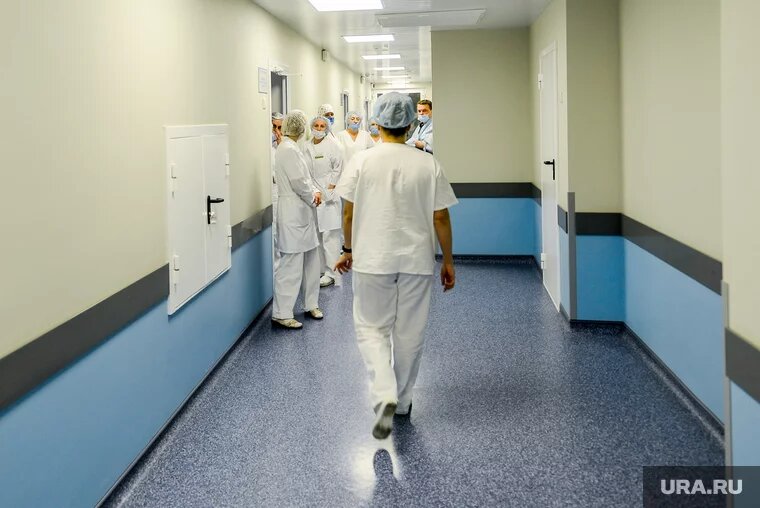 Александру пришлось лечь в больницу, так как язва на ноге не заживала. Фото: Вадим Ахметов © URA.RU (архивное фото)